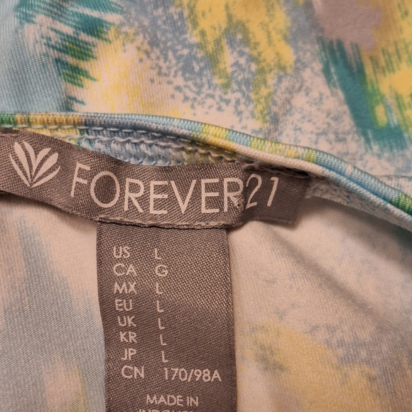 Forever 21 open back L - Picture 4 of 8